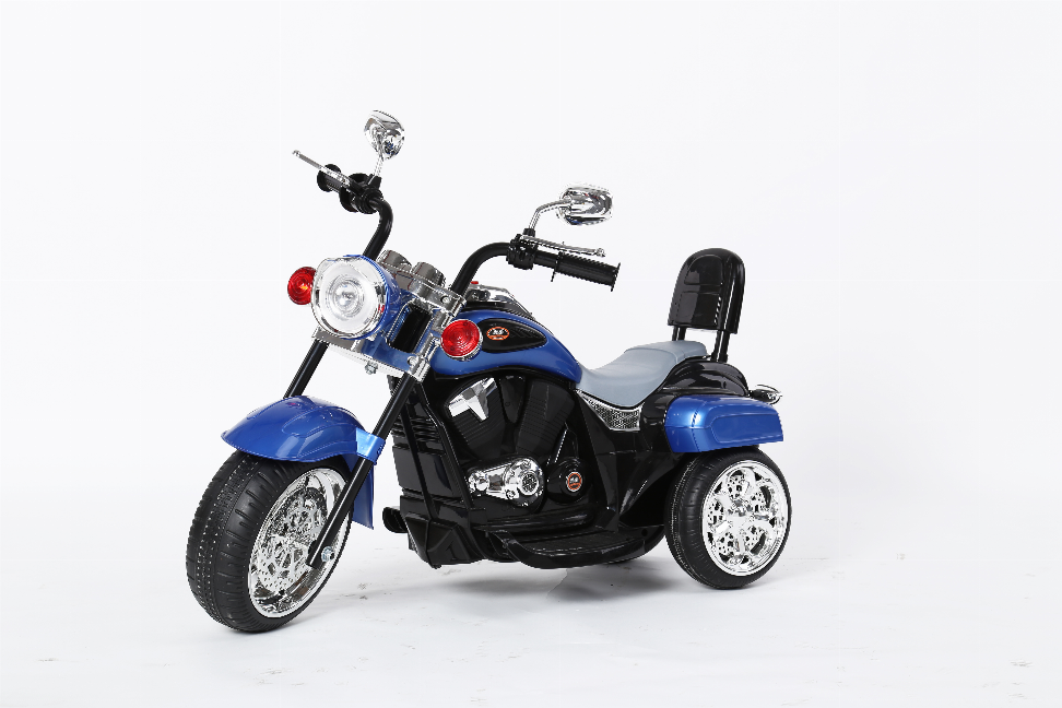 Rev Up the Fun: 6V Freddo Toys Chopper Style Ride-On Trike - Growtochoice LLC